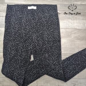 Old Navy Stevie High Rise Ankle Pants Size L